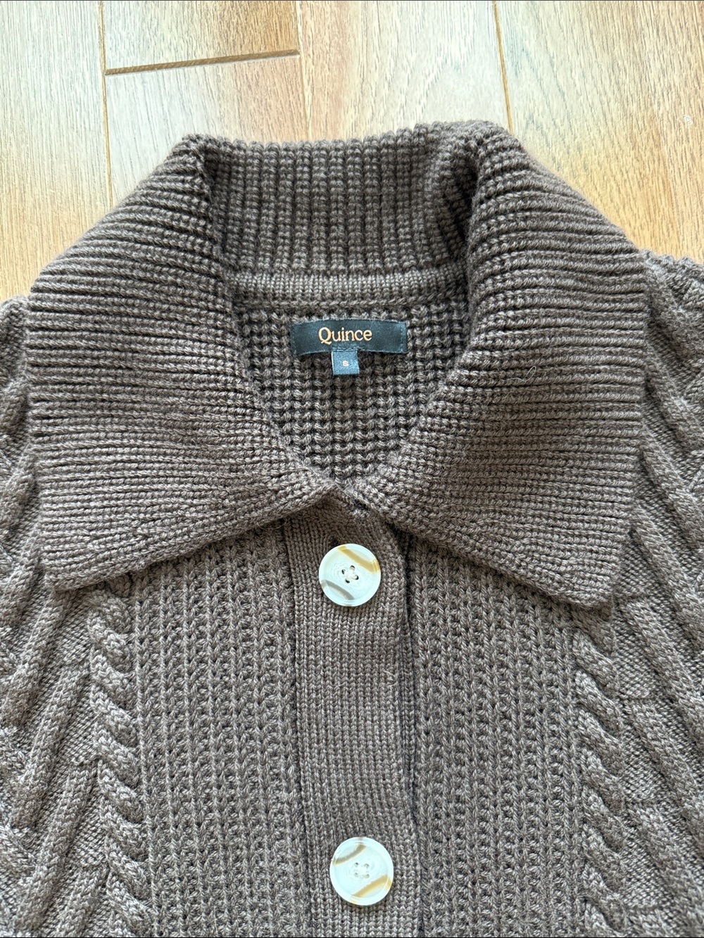 Quince Australian Merino Wool Collared Cable Cardigan chocolate brown S Small - Picture 2 of 12